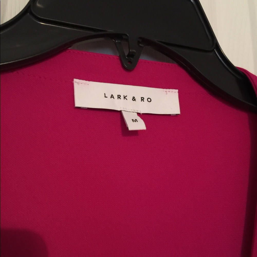 Raspberry colored wrap dress - Picture 3 of 3